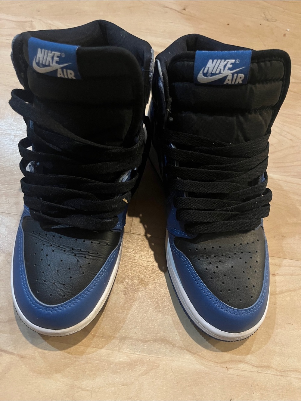 Jordan Kids High-Top Sneakers in Black and Blue